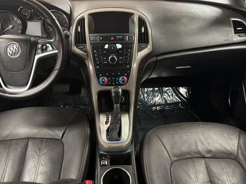 Used 2017 Buick Verano Leather FWD image 17