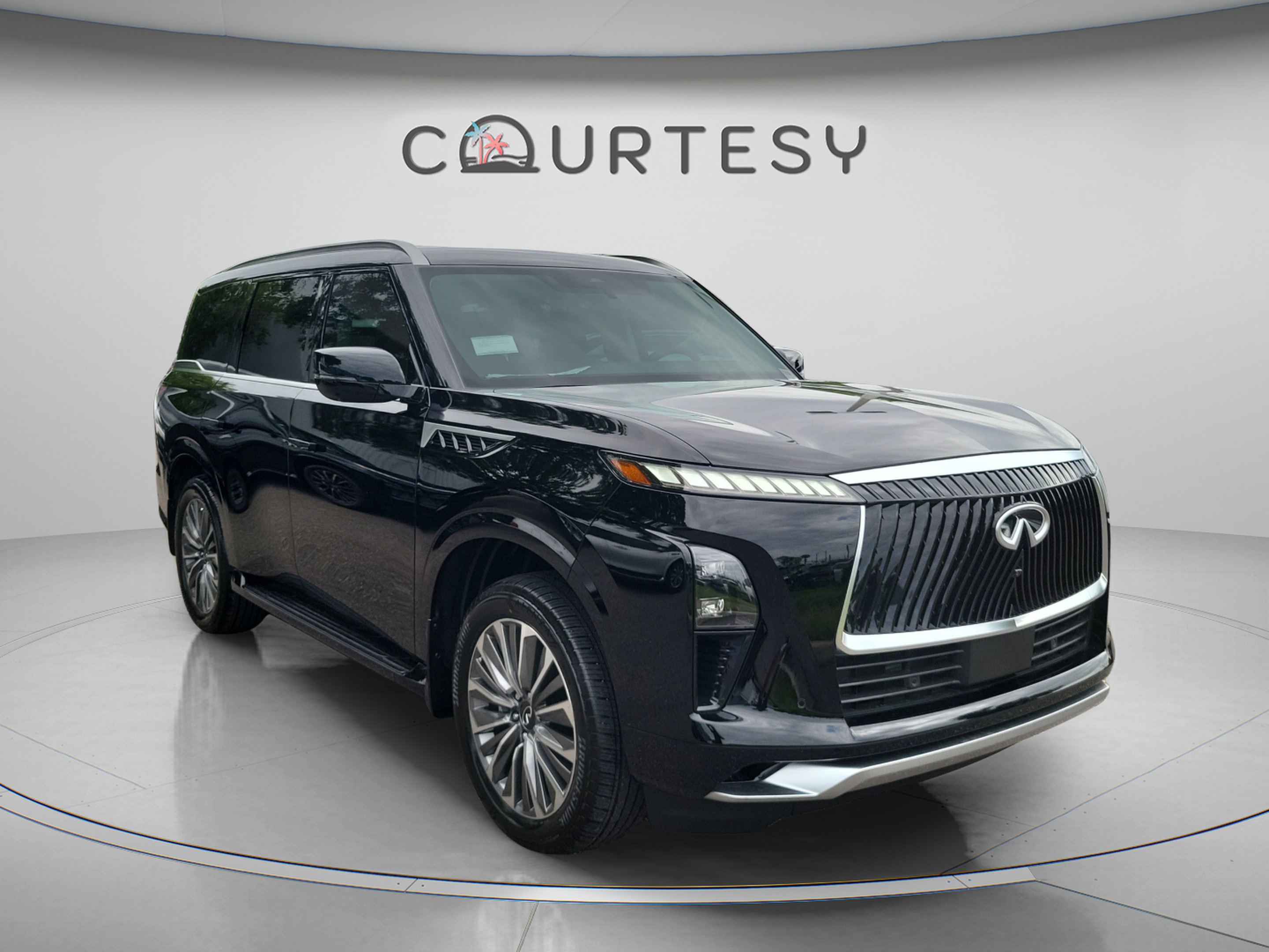 New 2026 INFINITI QX80 Luxe w/ Exterior Package RWD image 4