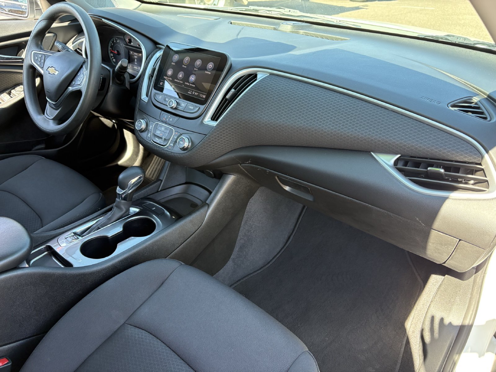 Used 2023 Chevrolet Malibu LS FWD image 14