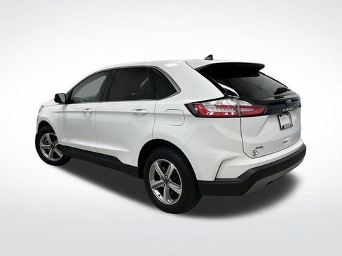 Used 2023 Ford Edge SEL w/ Convenience Package image 3