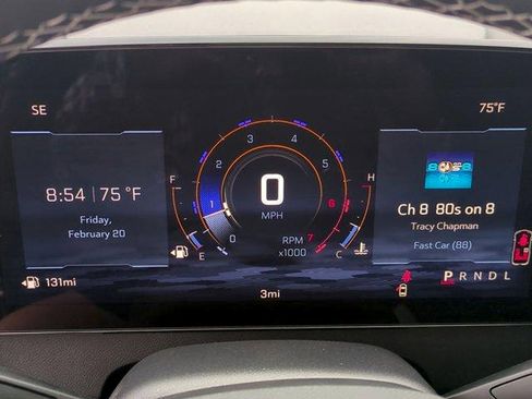 New 2026 Chevrolet Traverse LT w/ Sun and Wheel Package FWD image 11