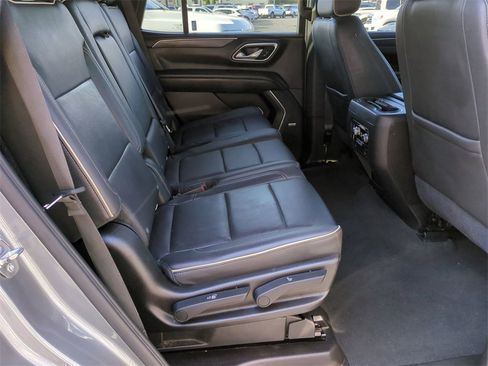 Used 2021 GMC Yukon SLT image 14