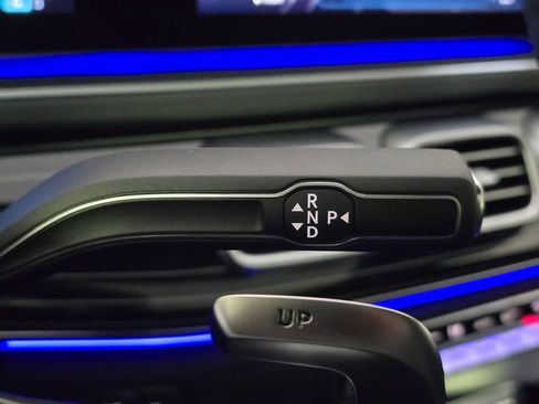 New 2026 Mercedes-Benz GLE 63 AMG S image 26