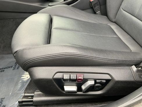 Used 2018 BMW 330i Gran Turismo xDrive AWD/4WD image 16