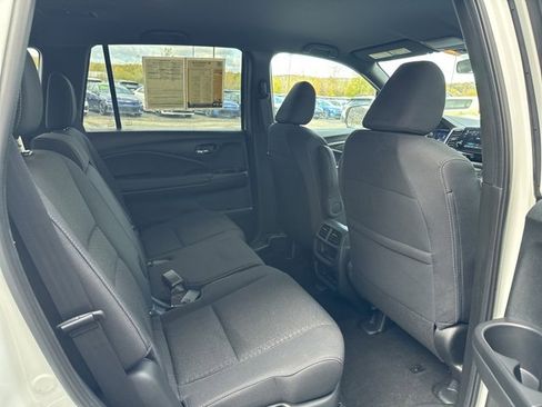 Used 2021 Honda Passport Sport image 25