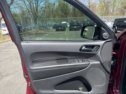 Used 2022 Dodge Durango GT image 38
