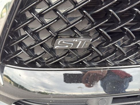Used 2025 Buick Envision Sport Touring AWD/4WD image 9