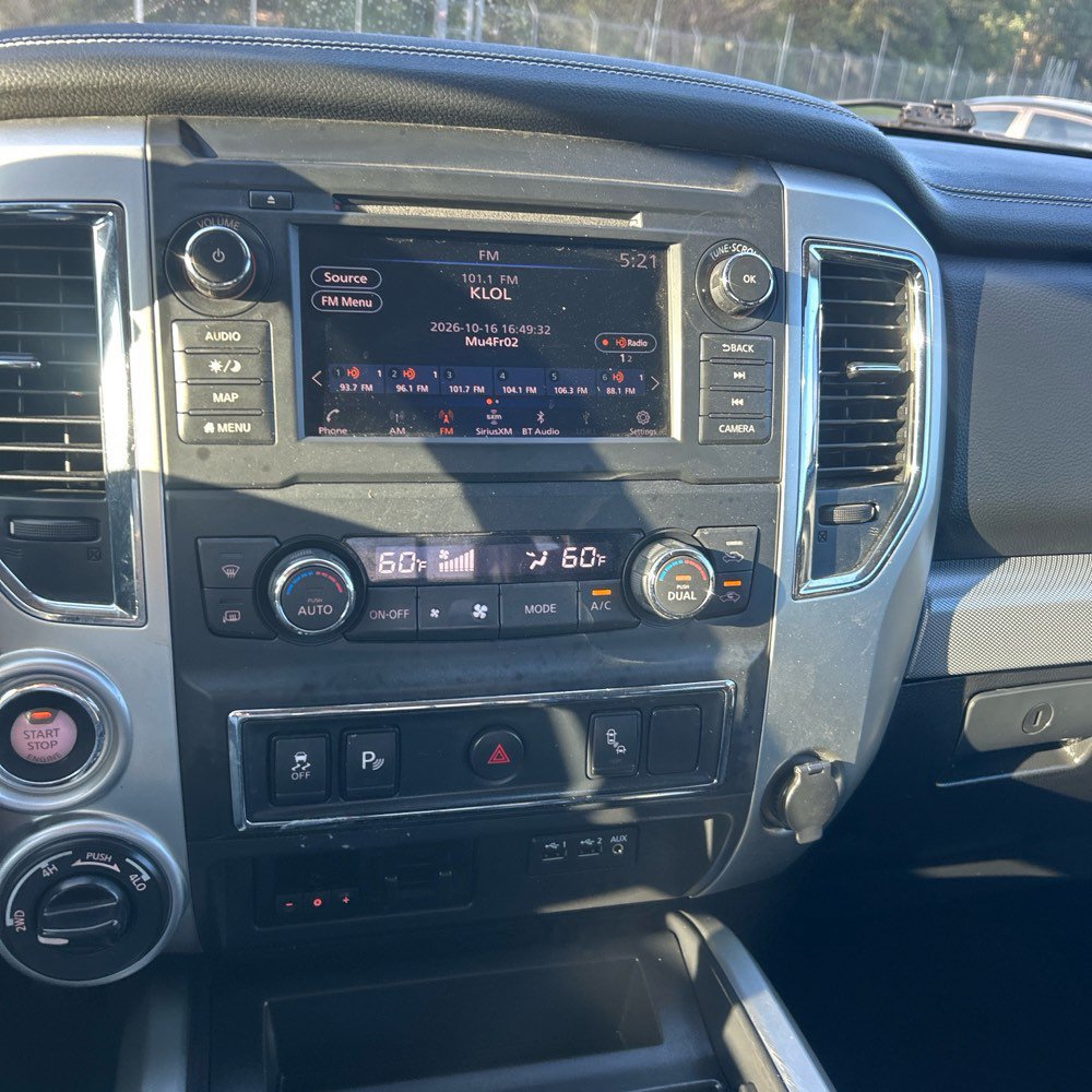 Used 2019 Nissan Titan PRO-4X AWD/4WD image 23