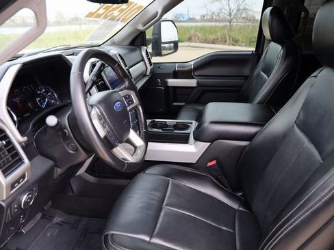 Used 2021 Ford F250 Lariat w/ Lariat Ultimate Package image 11
