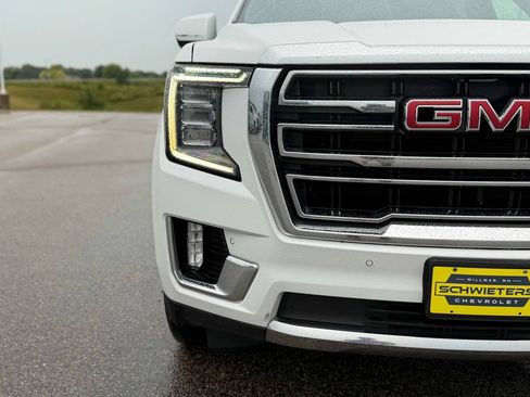Used 2021 GMC Yukon XL SLT AWD/4WD image 3
