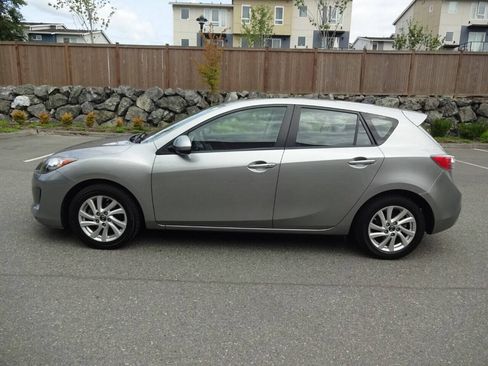 Used 2013 MAZDA MAZDA3 i Touring FWD image 7