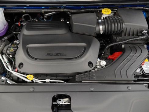 New 2026 Chrysler Pacifica Select image 35