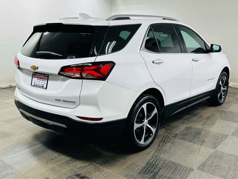 Used 2024 Chevrolet Equinox Premier AWD/4WD image 6