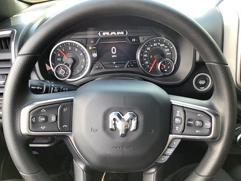 New 2026 RAM 1500 Express AWD/4WD image 11