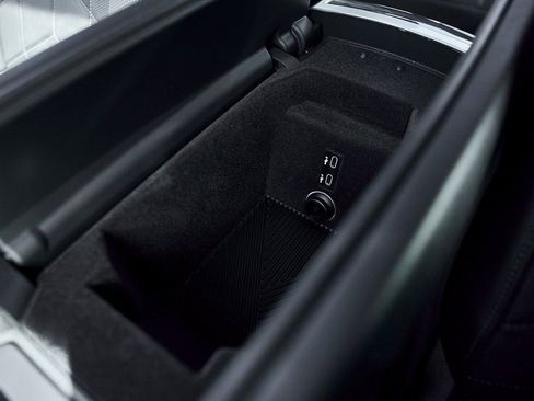 Used 2024 BMW 760i xDrive AWD/4WD image 68