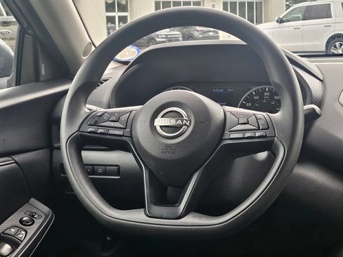 Used 2024 Nissan Sentra S FWD image 7