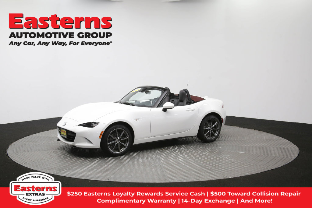 Used 2018 MAZDA MX-5 Miata Grand Touring RWD image 56