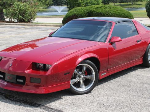 Used 1989 Chevrolet Camaro RS RWD image 21
