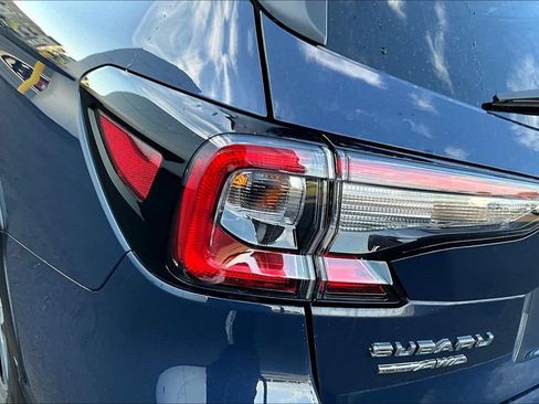 Used 2023 Subaru Outback Touring XT AWD/4WD image 19