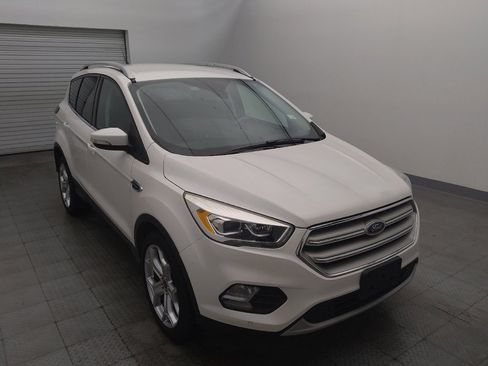 Used 2019 Ford Escape Titanium FWD image 13