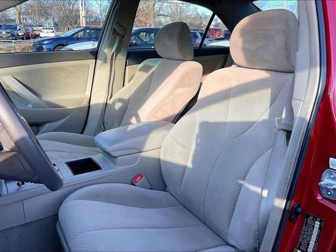 Used 2007 Toyota Camry LE image 28