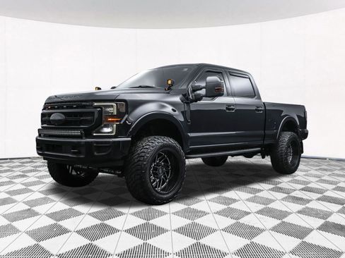 Used 2020 Ford F250 Platinum w/ Tremor Off-Road Package image 12