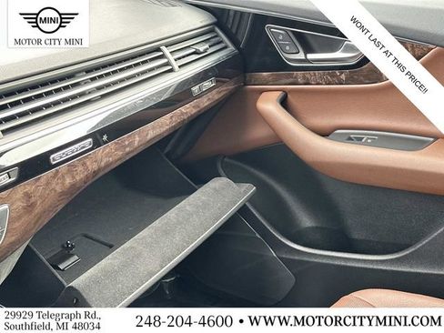 Used 2018 Audi Q7 3.0T Premium Plus w/ Premium Plus Package image 37