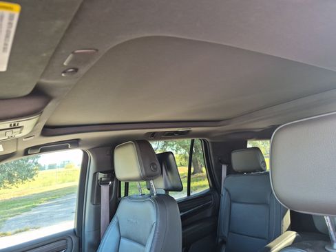 Used 2023 GMC Yukon Denali w/ LPO, Floor Liner Package AWD/4WD image 19