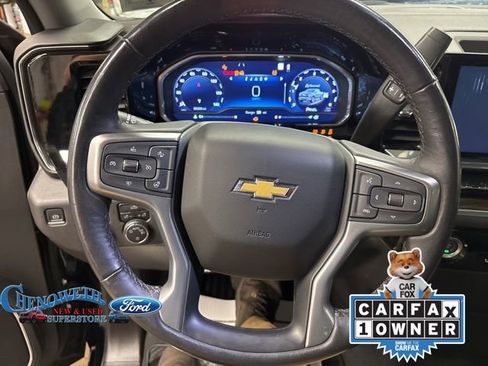 Used 2022 Chevrolet Silverado 1500 LT image 10