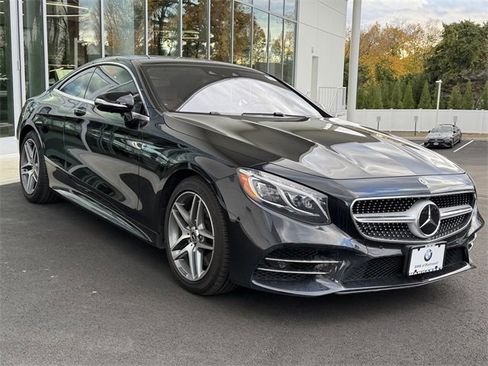 Used 2019 Mercedes-Benz S 560 4MATIC Coupe w/ AMG Line Exterior image 3