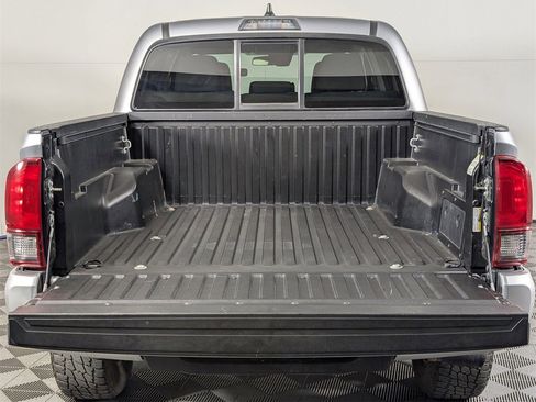 Used 2020 Toyota Tacoma SR image 8