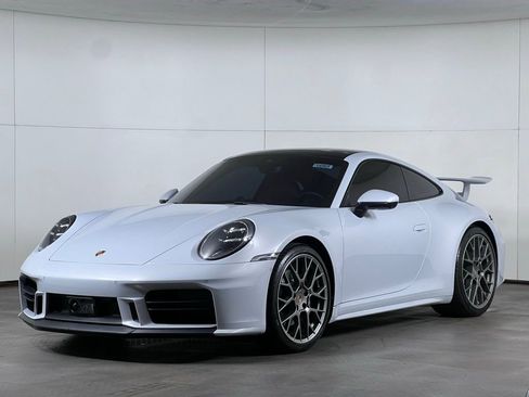 Certified 2025 Porsche 911 Carrera RWD image 1