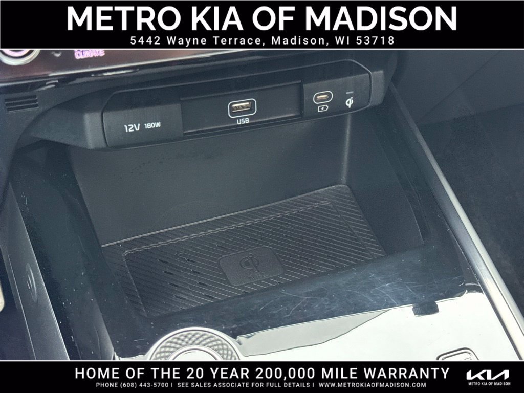 Used 2023 Kia Niro Wave w/ Wave Preserve Package FWD image 26