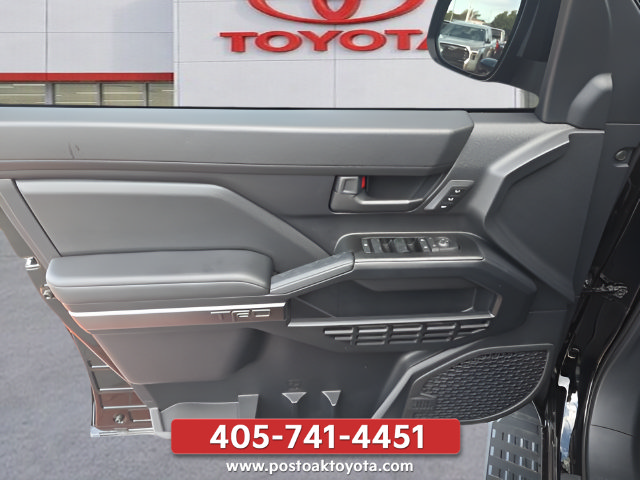 New 2026 Toyota 4Runner TRD Off-Road Premium w/ Tow Technology Package AWD/4WD image 13
