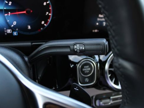 Used 2023 Mercedes-Benz GLA 250 4MATIC image 9