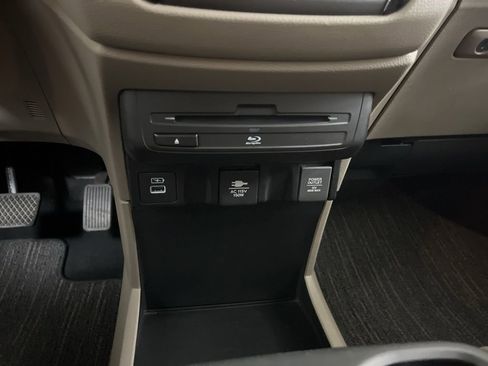 Used 2024 Honda Odyssey Elite image 66