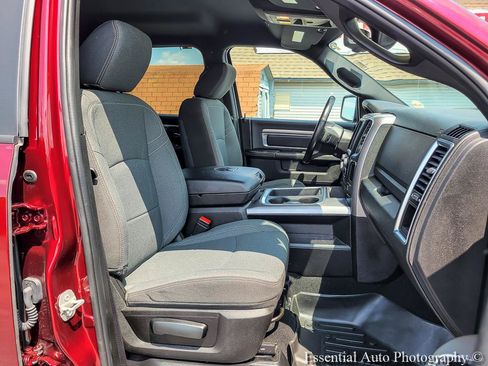 Used 2023 RAM 1500 Warlock AWD/4WD image 31