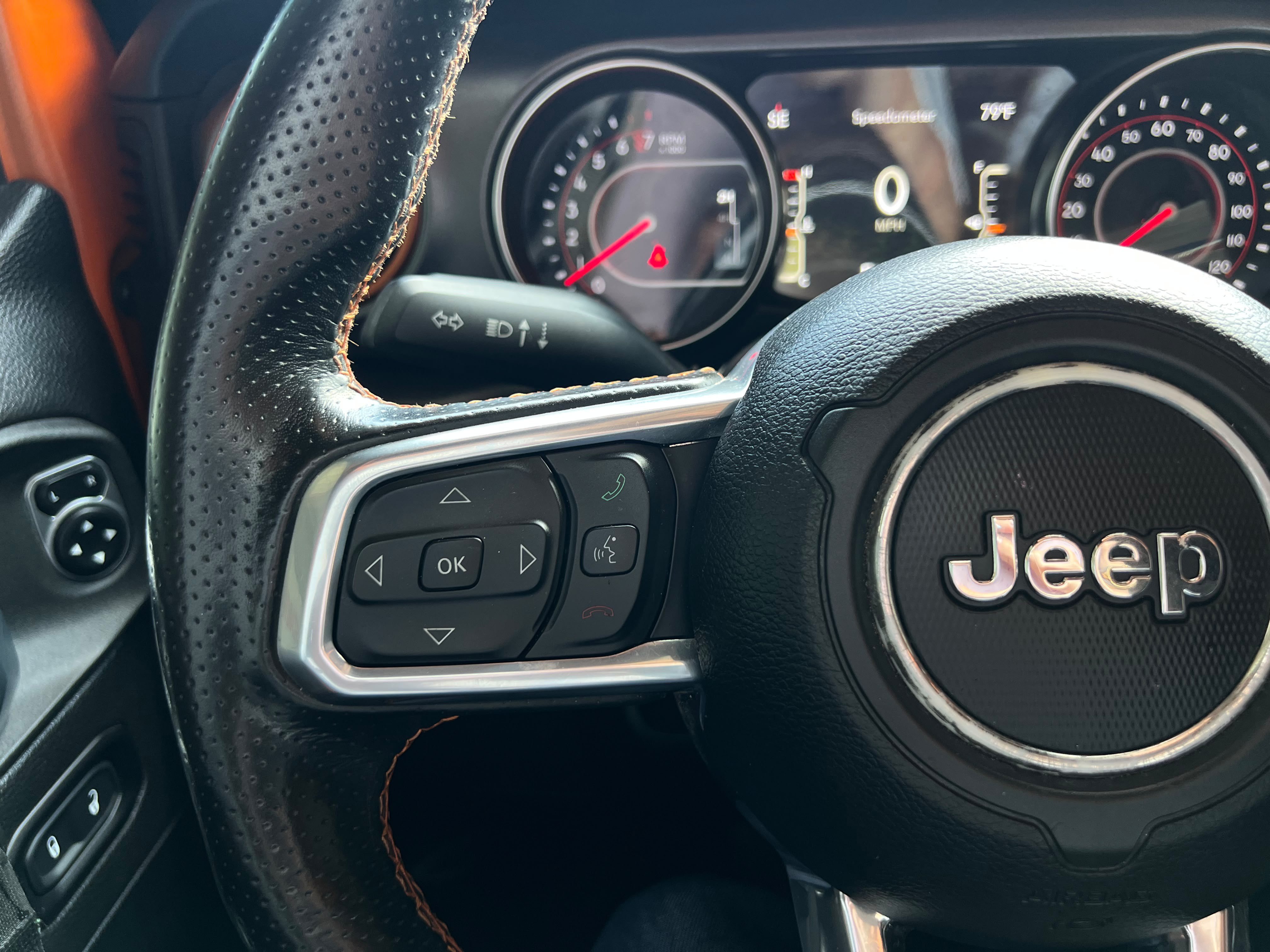 Used 2020 Jeep Gladiator Mojave AWD/4WD image 19
