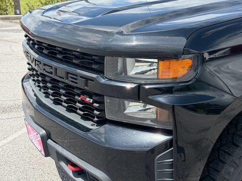 Used 2020 Chevrolet Silverado 1500 Custom Trail Boss w/ Custom Convenience Package AWD/4WD image 9