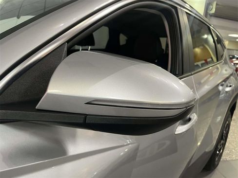 Used 2022 Hyundai Tucson SEL w/ Cargo Package image 11