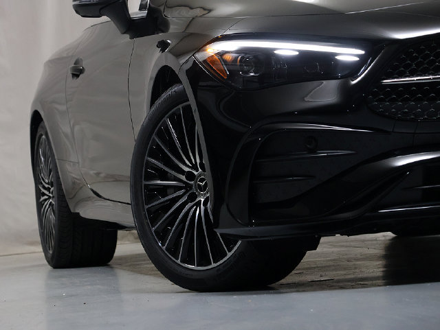 New 2027 Mercedes-Benz CLE 450 4MATIC Cabriolet image 4