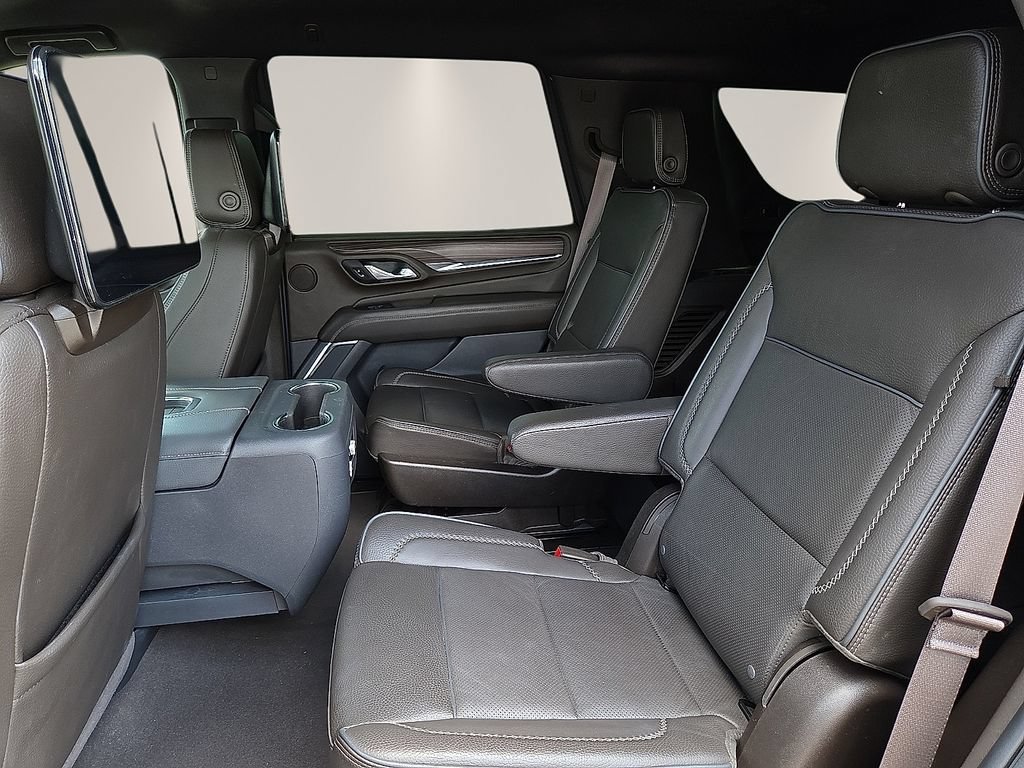 Used 2024 GMC Yukon Denali w/ Advanced Technology Package RWD image 13
