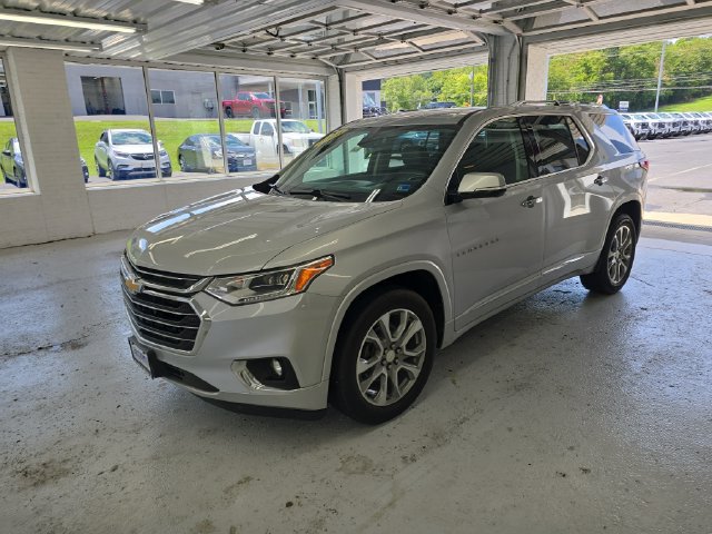 Used 2020 Chevrolet Traverse Premier AWD/4WD image 2