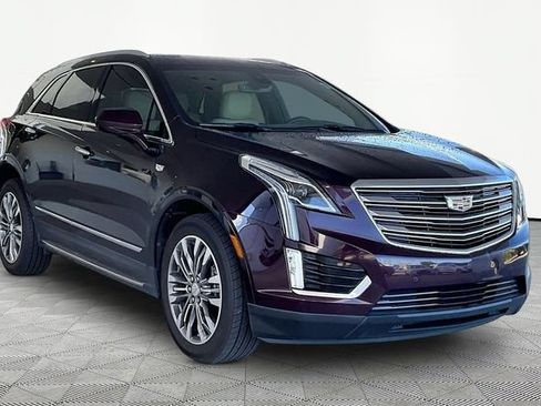 Used 2018 Cadillac XT5 Premium Luxury FWD image 1