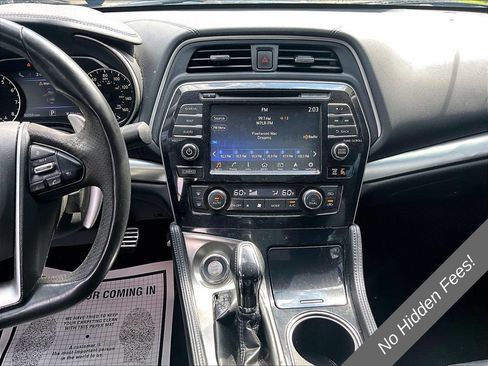Used 2018 Nissan Maxima SR w/ Midnight Edition FWD image 5