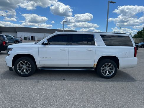 Used 2016 Chevrolet Suburban LTZ AWD/4WD image 4