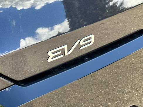 New 2026 Kia EV9 GT-Line AWD/4WD image 27