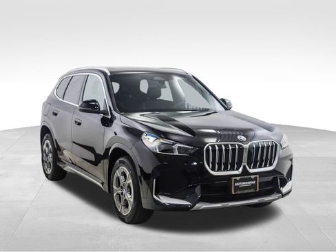 Used 2025 BMW X1 xDrive28i w/ Convenience Package image 7