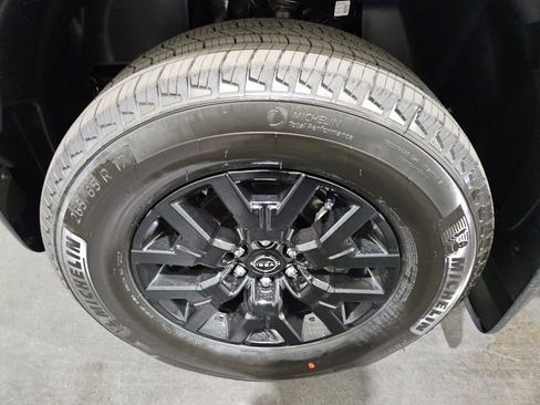 New 2026 Nissan Frontier SV w/ SV Convenience Package AWD/4WD image 8