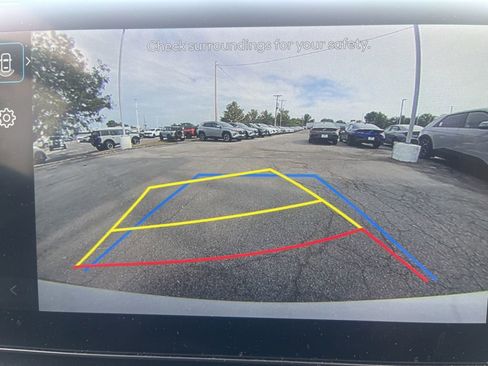 Used 2024 Hyundai Santa Fe SEL image 21